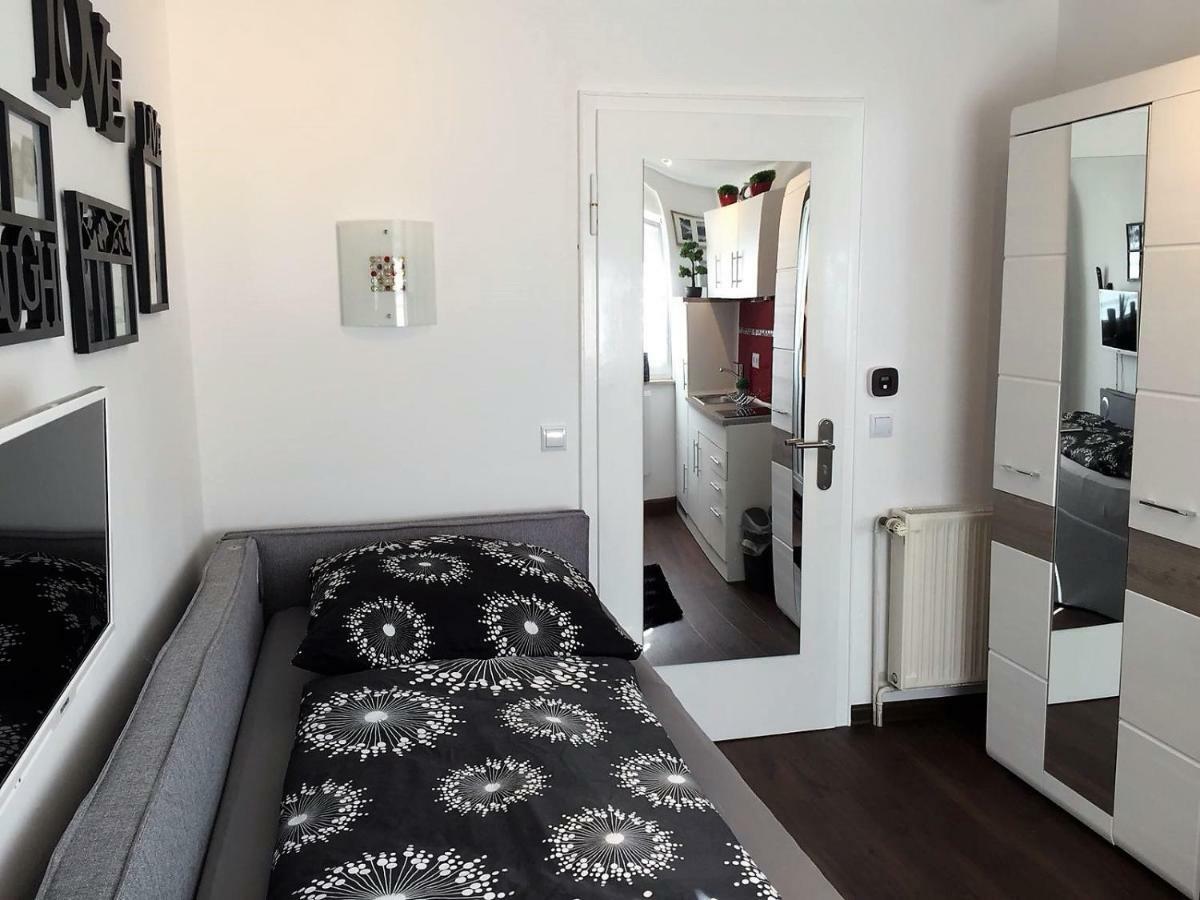 Studio Typ-Apartment "La Marie" Schwaebisch Gmuend Exterior foto